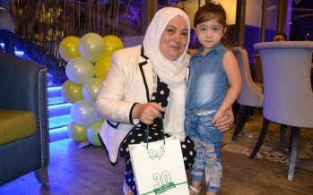 عائلة نزيه صفدية تستضيف أبناء الرعاية على مائدة إفطارها الرمضاني