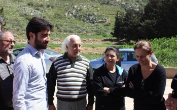 سفيرة اليونيسف في لبنان تتفقد أبار شهداء كفررمان