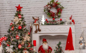 الميلاد في البيوت… نورٌ لا ينطفئ رغم الظروف