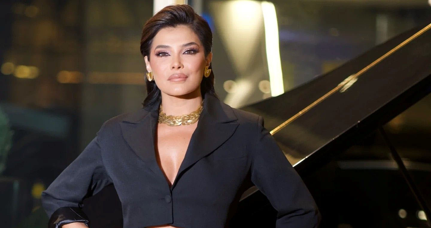 ندى أبو فرحات تروّج لمسرحيّتها الجديدة بطريقة جريئة من داخل المستشفى ندى أبو فرحات تروّج لمسرحيّتها الجديدة بطريقة جريئة من داخل المستشفى