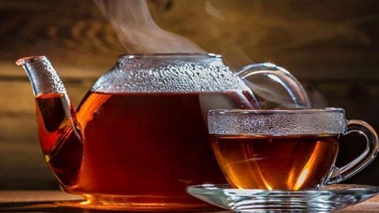 تجنبوا الإكثار من شرب الشاي خلال العزل المنزلي تجنبوا الإكثار من شرب الشاي خلال العزل المنزلي