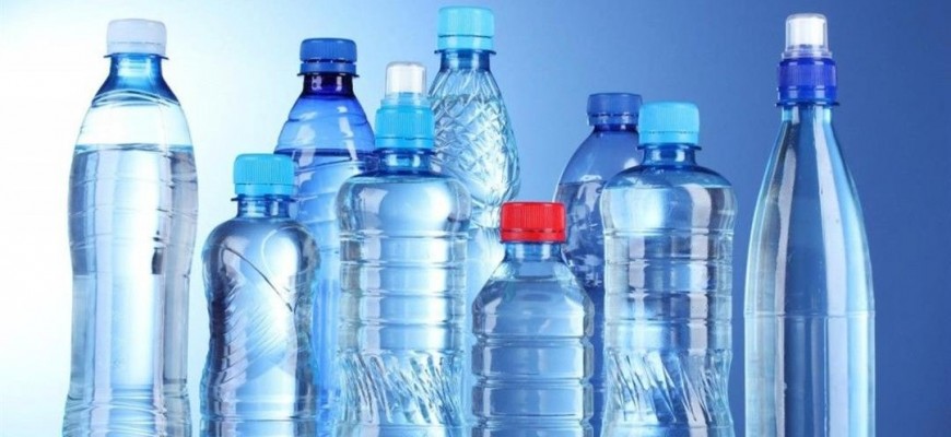 دراسة صادمة حول زجاجات المياه المعاد استخدامها