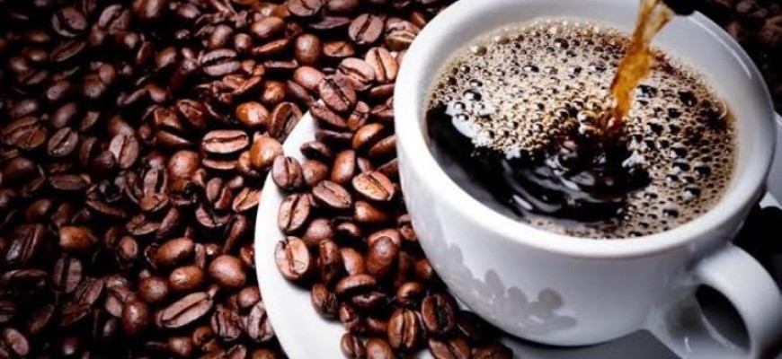 القهوة تحمي من الاكتئاب وتحسن مستوى الطاقة والذكاء وتساهم في إنقاص الوزن القهوة تحمي من الاكتئاب وتحسن مستوى الطاقة والذكاء وتساهم في إنقاص الوزن