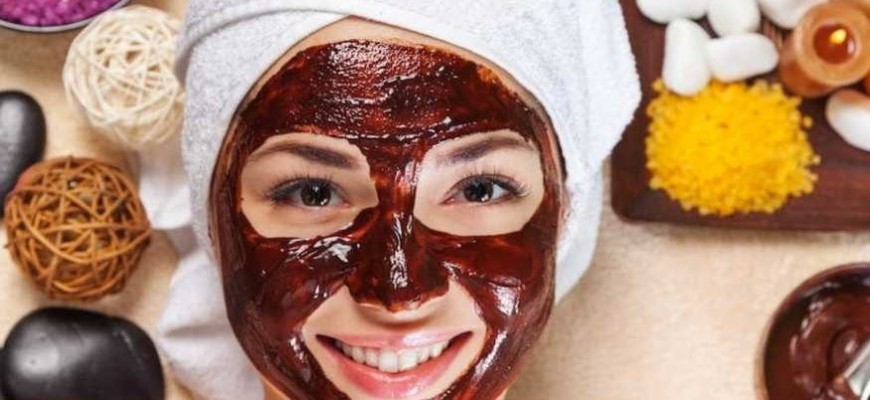 أقنعة تجميلية تحتاجها جميع أنواع البشرات أقنعة تجميلية تحتاجها جميع أنواع البشرات