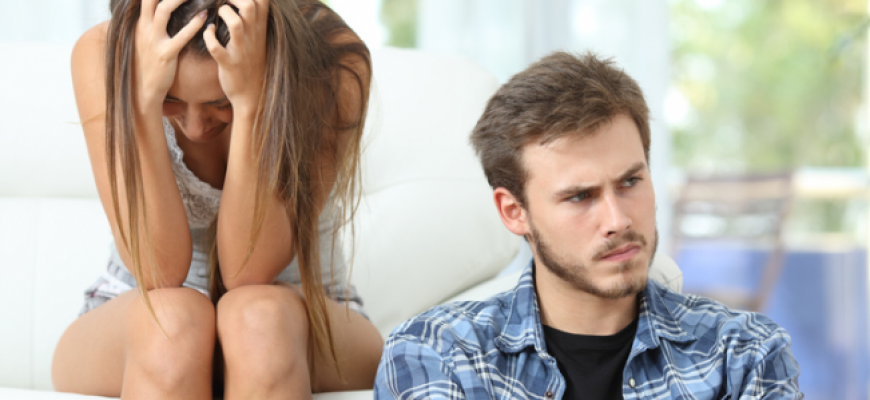 لماذا تقع المرأة في حب رجل آخر غير زوجها؟ لماذا تقع المرأة في حب رجل آخر غير زوجها؟