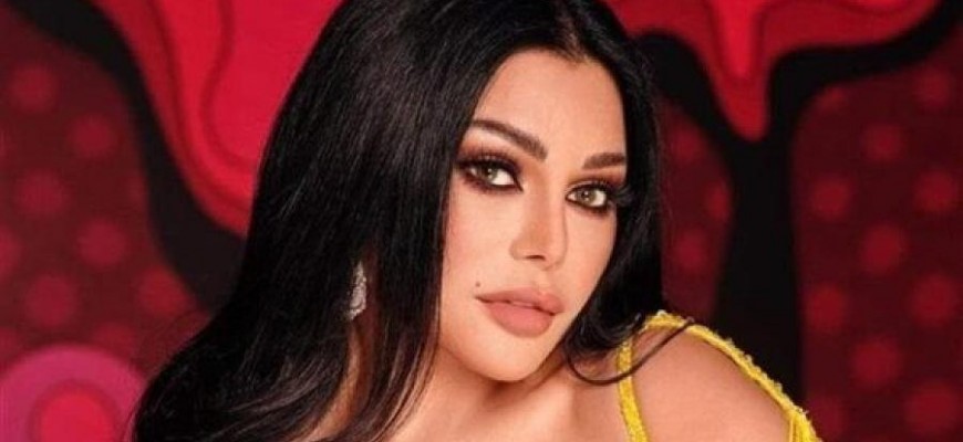 بالفيديو: رجل أعمال ويصغرها بـ11 عامًا.. هل ظهر زوج هيفاء وهبي الجديد؟