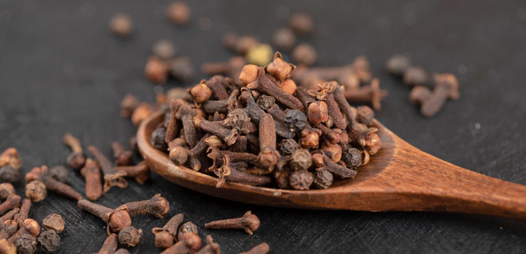 معلومات ستغير روتينكم الليلي: كبش القرنفل قبل النوم