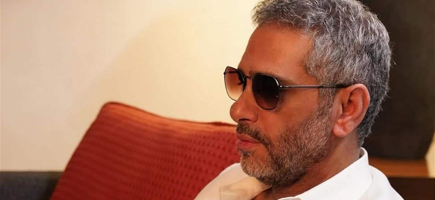 الفنان فضل شاكر يسلم نفسه إلى الجيش اللبناني