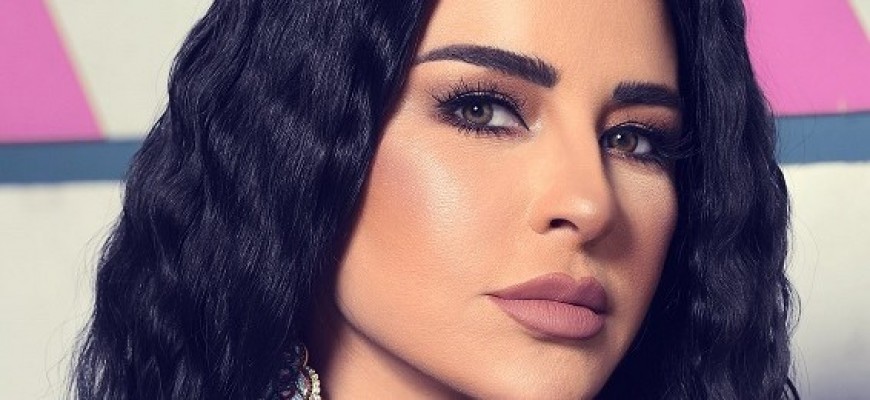 رسالة وطنيّة من ماغي بو غصن لـ لبنان وشعبه رسالة وطنيّة من ماغي بو غصن لـ لبنان وشعبه