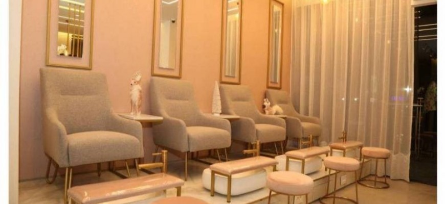 انخفاض الطلب على مساحيق التجميل جرّاء كورونا... ماذا عن الخدمات التجميليّة؟ انخفاض الطلب على مساحيق التجميل جرّاء كورونا... ماذا عن الخدمات التجميليّة؟