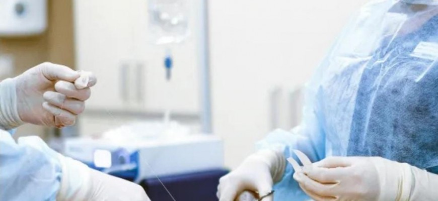 لأول مرة عالميًا.. السعودية تنجح في زراعة مضخة قلب اصطناعية بالروبوت
