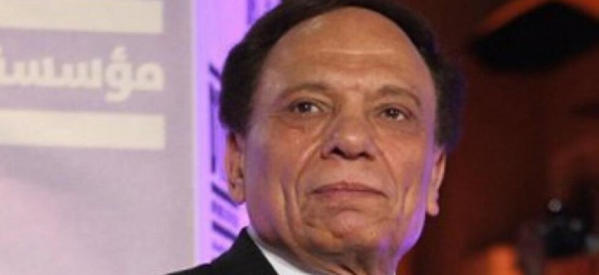 ناقد فنّي يكشف سرًا عن عادل إمام وهكذا وصفه… ناقد فنّي يكشف سرًا عن عادل إمام وهكذا وصفه…