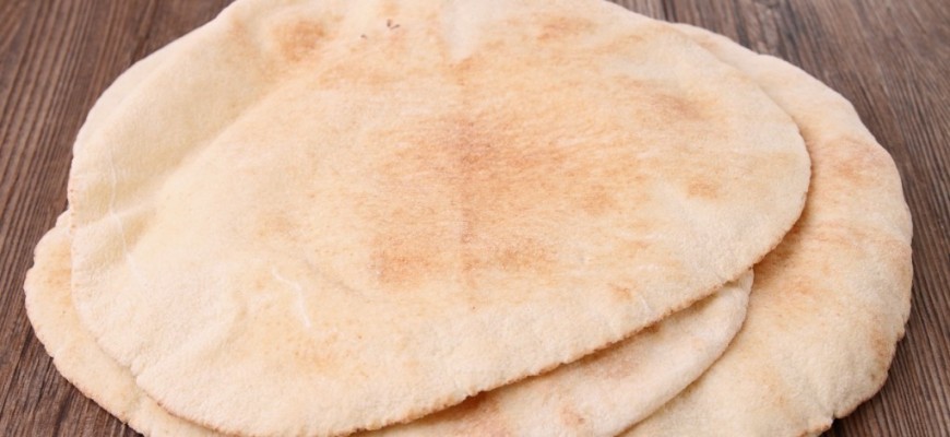 ماذا يحدث للمرأة عندما تتوقف عن تناول الخبز؟! ماذا يحدث للمرأة عندما تتوقف عن تناول الخبز؟!