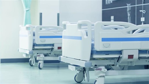مستشفى يكشف حقيقة فرار الأطباء فور دخول صيني للعلاج مستشفى يكشف حقيقة فرار الأطباء فور دخول صيني للعلاج