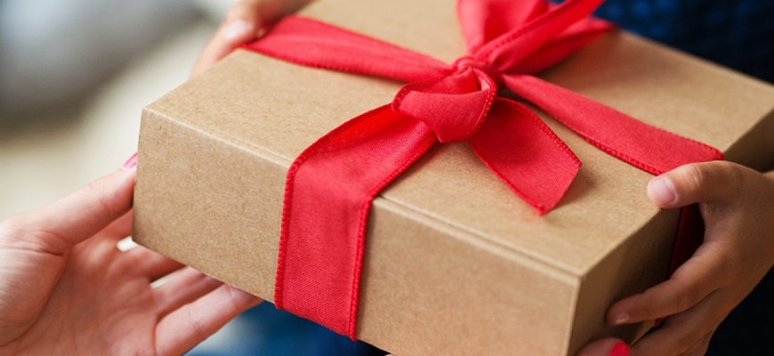 هدية الأمّ في عيدها لم تعد كالسابق… هدية الأمّ في عيدها لم تعد كالسابق…