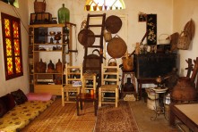 ... وتراثها ... وتراثها