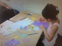 خلال مشاركة الأطفال بالرسم 1