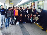 التجمّع_قبل_الانطلاق_في_رحلة_الموت.jpg التجمّع_قبل_الانطلاق_في_رحلة_الموت.jpg