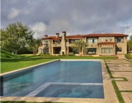 صور-قصور-ومنازل-عائلة-كارداشيان-1218866.jpg