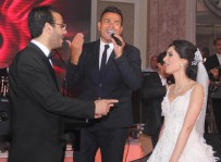 عمرو-دياب-يتألق-في-حفل-زفاف-أحمد-شقيق-حرم-الملحن-حسن-الشافعي-1237045.jpg