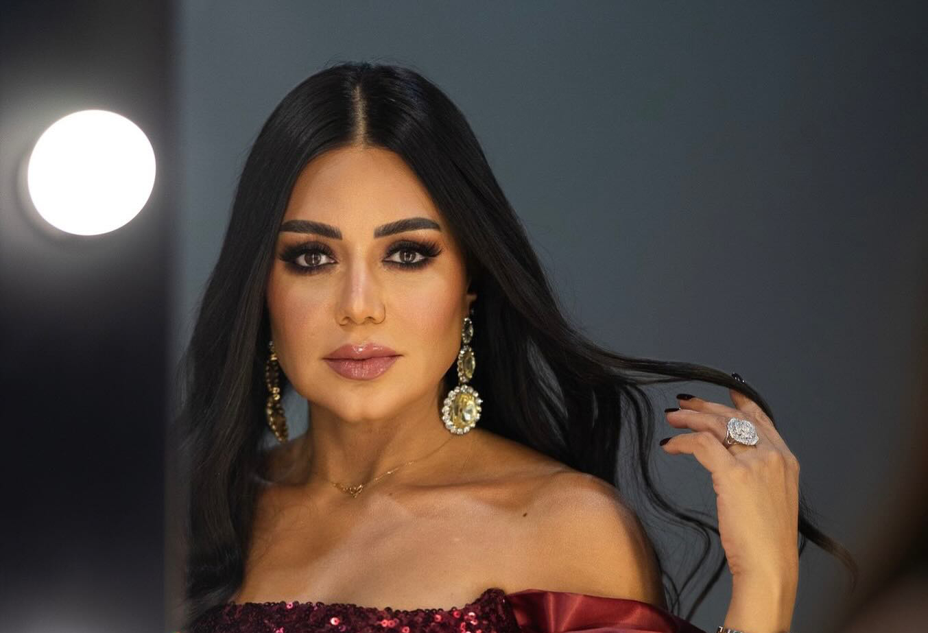 رانيا يوسف تفجّر مفاجأة.. زواجها الرابع من مخرج شاب!