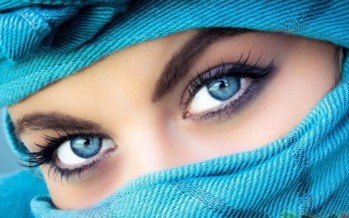 احصل على عيون زرقاء طبيعيا بـ20 ثانية!