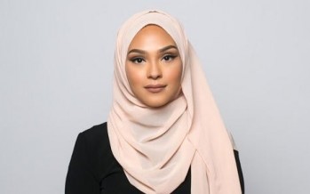 نصائح لاختيار الطرحة المناسبة لبشرتك السمراء