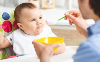 5 أغذية يجب أن تعطيها لطفلك بين 6-12 شهراً