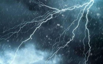 أمطار وضباب يوم الجمعة العظيمة.. واستعدوا للبرد والبرق والرعد!