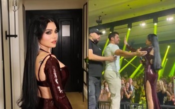 معجب يقتحم المسرح بحفل هيفا وهبي في الأردن.. وهذه ردة فعلها معجب يقتحم المسرح بحفل هيفا وهبي في الأردن.. وهذه ردة فعلها