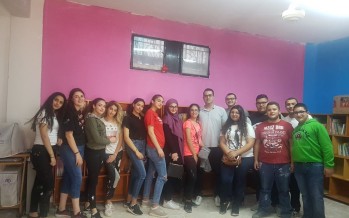 طلاب الإنجيلية في صيدا يؤهلون مكتبة الأطفال في صيدا القديمة