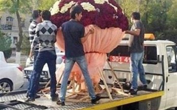 باقة ورود عملاقة من الحبيب...