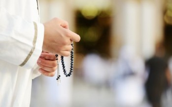رمضان كريم..عبارة يرددها الناس لتبربر اخطائهم