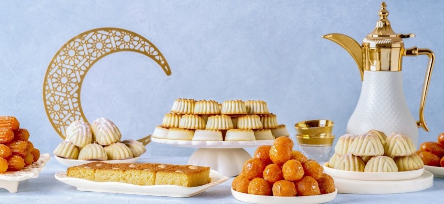 نصائح لتناول الحلويات بشكل صحي ومفيد غذائياً في رمضان نصائح لتناول الحلويات بشكل صحي ومفيد غذائياً في رمضان