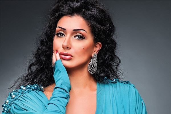 بالصورة - تعرفوا على طليق غادة عبد الرازق!