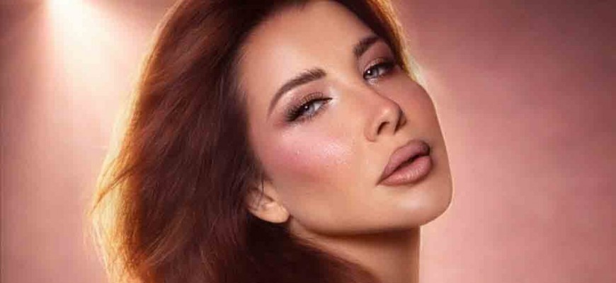 نانسي عجرم.. اللبنانية الوحيدة بين نجوم الساحل الشمالي.. وهكذا خطفت الأنظار في ليلة ساحرة