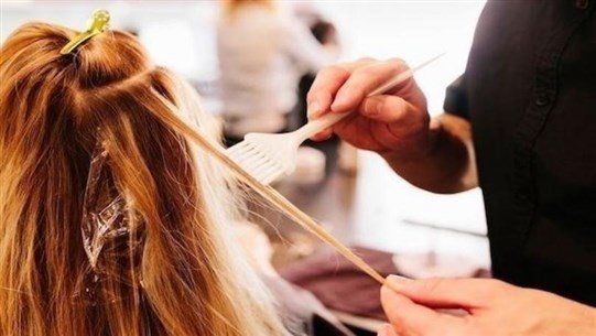 هكذا تُحافظين على لون شعرك بعد الصبغة هكذا تُحافظين على لون شعرك بعد الصبغة
