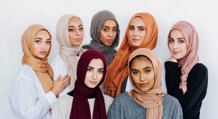 الحجاب.. لم يقتصر إرتداؤه على المسلمات وهذه أصوله التاريخية الحجاب.. لم يقتصر إرتداؤه على المسلمات وهذه أصوله التاريخية