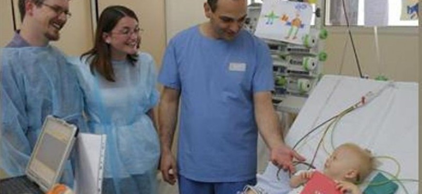 لبناني يشغل اعلام فرنسا وينشغل بالقلوب لبناني يشغل اعلام فرنسا وينشغل بالقلوب