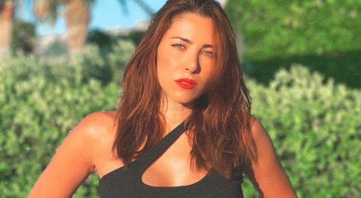 دانيالا رحمة تتصدّر مواقع التواصل الإجتماعي دانيالا رحمة تتصدّر مواقع التواصل الإجتماعي