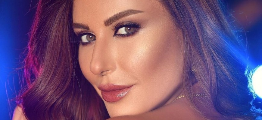 من وقف بجانب ريتا حرب منذ تعرضها لحادث سير؟ من وقف بجانب ريتا حرب منذ تعرضها لحادث سير؟