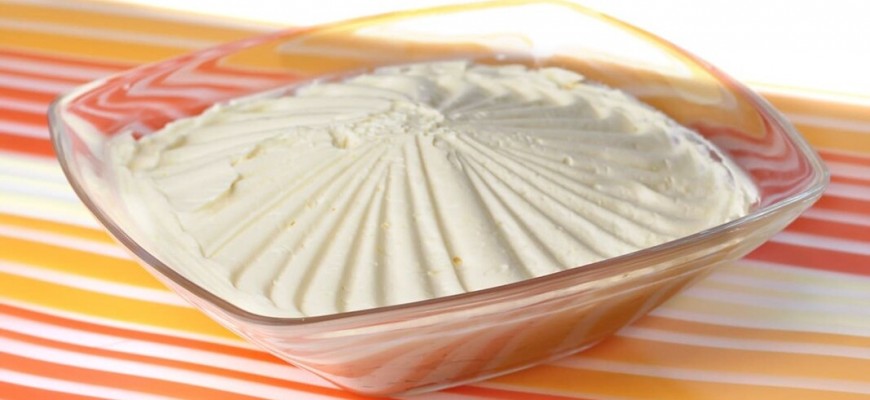 حوّل الحليب والزبدة إلى كريمة طهي فاخرة في دقيقتين