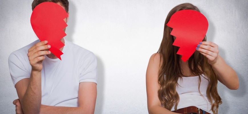 كيف تعرفين أنك في علاقة سامة؟ كيف تعرفين أنك في علاقة سامة؟