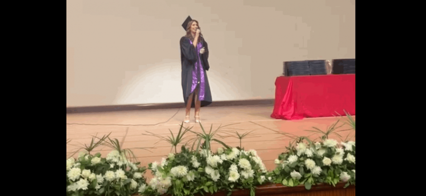 طلاب الصيدلة في لبنان يشعلون حفل التخرّج بأغنية عازار حبيب