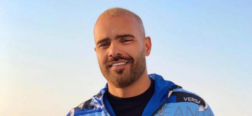 جوزيف عطية يتعـرض لحادث في البحر وظهوره من المستشفى يقلق الجمهور جوزيف عطية يتعـرض لحادث في البحر وظهوره من المستشفى يقلق الجمهور