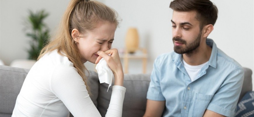 إليكِ 4 أمور تدمر الزواج.. وكيفية التعامل معها إليكِ 4 أمور تدمر الزواج.. وكيفية التعامل معها