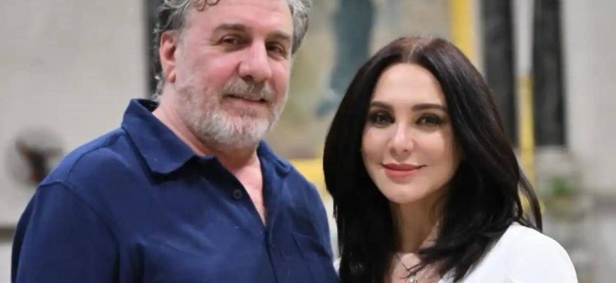 سلاف فواخرجي تكشف تعرض وائل رمضان لوعكة صحية