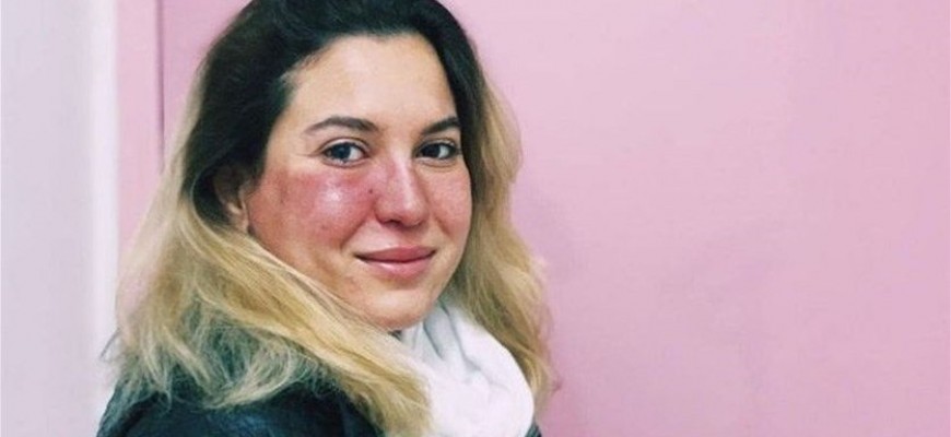 حاربت بصمت لمدة عام: فنانة لبنانية تروي قصة انتصارها على السرطان.. وتوجه رسالة مؤثرة حاربت بصمت لمدة عام: فنانة لبنانية تروي قصة انتصارها على السرطان.. وتوجه رسالة مؤثرة
