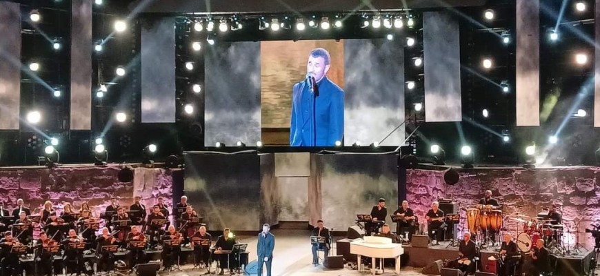 كاظم الساهر - قطر2024 اعمال فنية من القديم والجديد...وتكريم للشاعر كريم العراقي