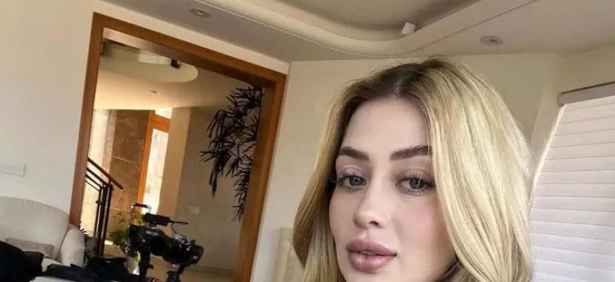 صانعة محتوى ضحيّة جريمة مروّعة خلال بث مباشر صانعة محتوى ضحيّة جريمة مروّعة خلال بث مباشر